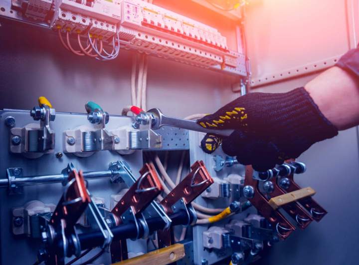 Installation et mise aux normes de vos équipements électriques